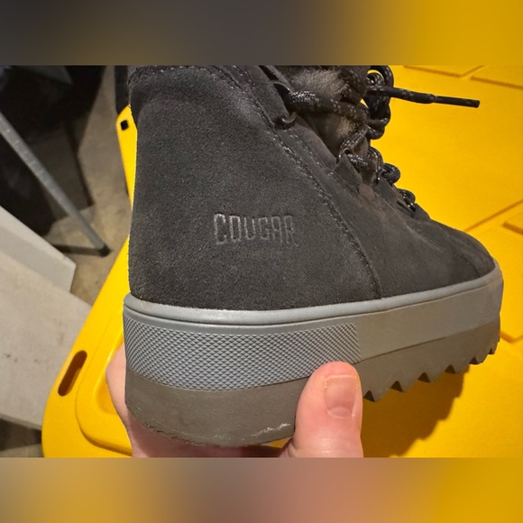 Cougar waterproof Women's Gray Fur-Lined Boots - Picture 6 of 9